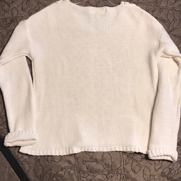 Sweater - Picture 3 of 3